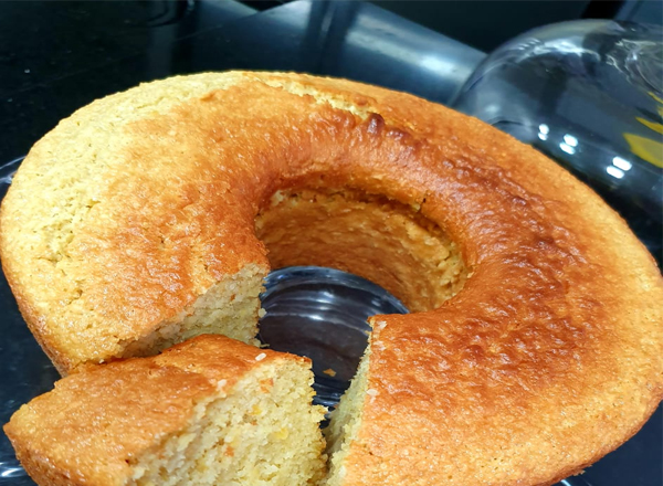 Nutricionista ensina receita de bolo de milho para fazer e comer com as  crianças Commonike